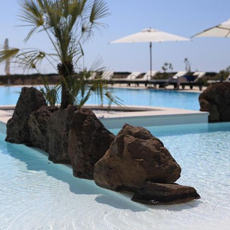 Country Resort Capo Nieddu 圣卡塔林纳 外观 照片