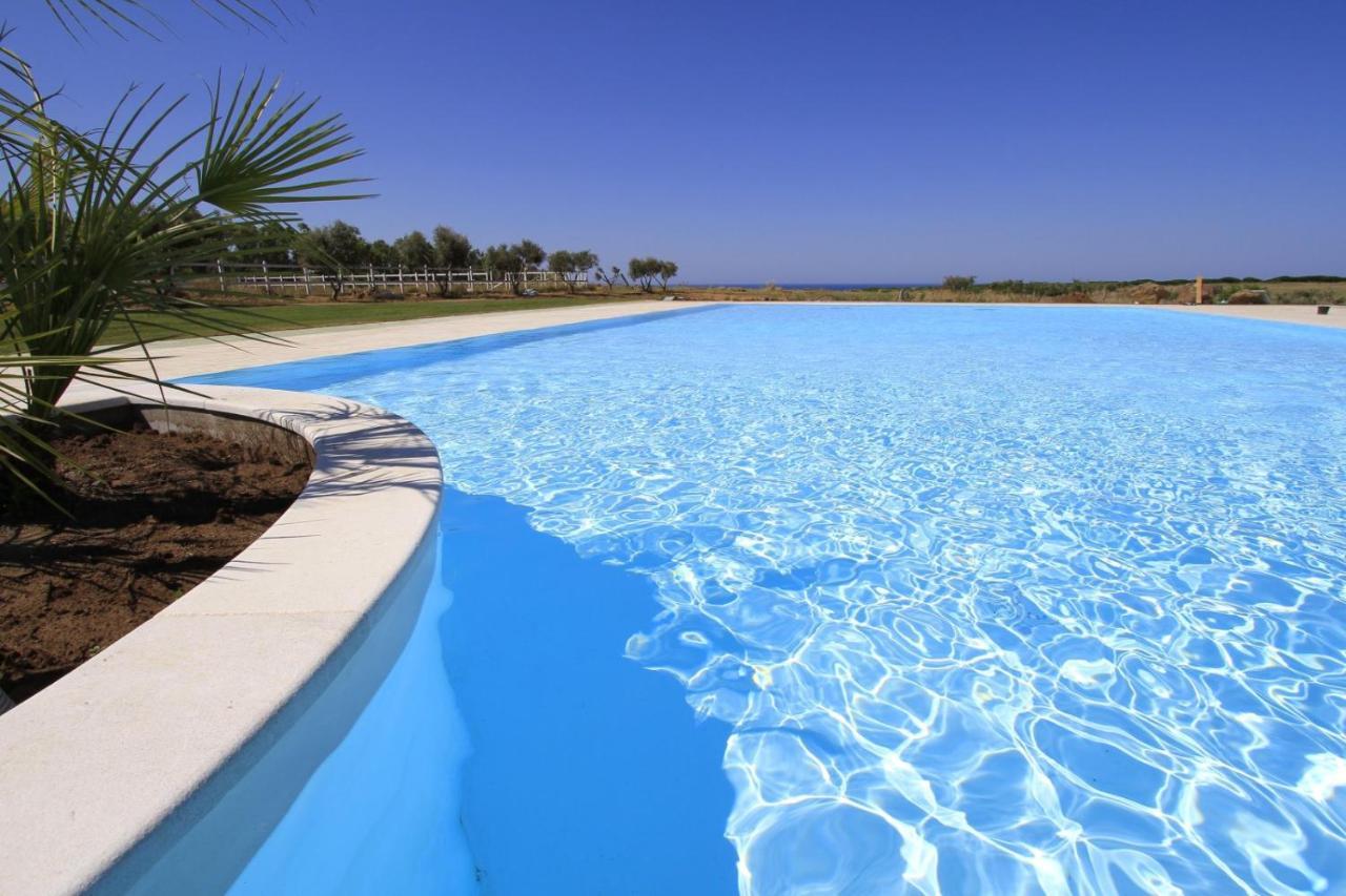 Country Resort Capo Nieddu 圣卡塔林纳 外观 照片