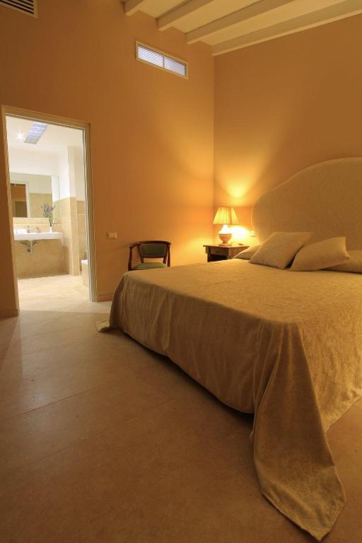 Country Resort Capo Nieddu 圣卡塔林纳 客房 照片