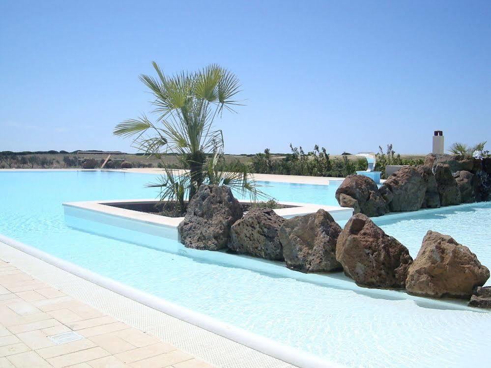 Country Resort Capo Nieddu 圣卡塔林纳 外观 照片